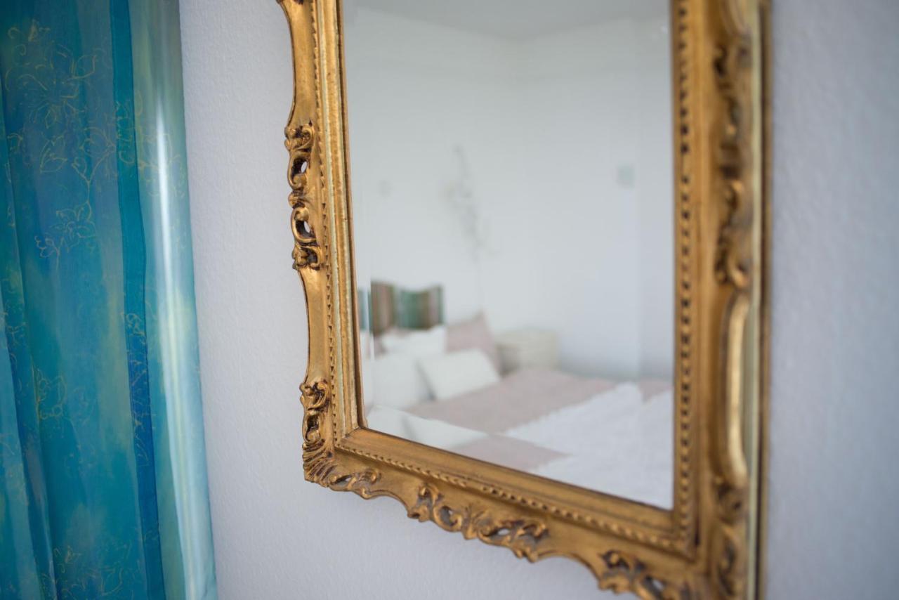 Hotel De La Beroche Saint-Aubin-Sauges Eksteriør bilde